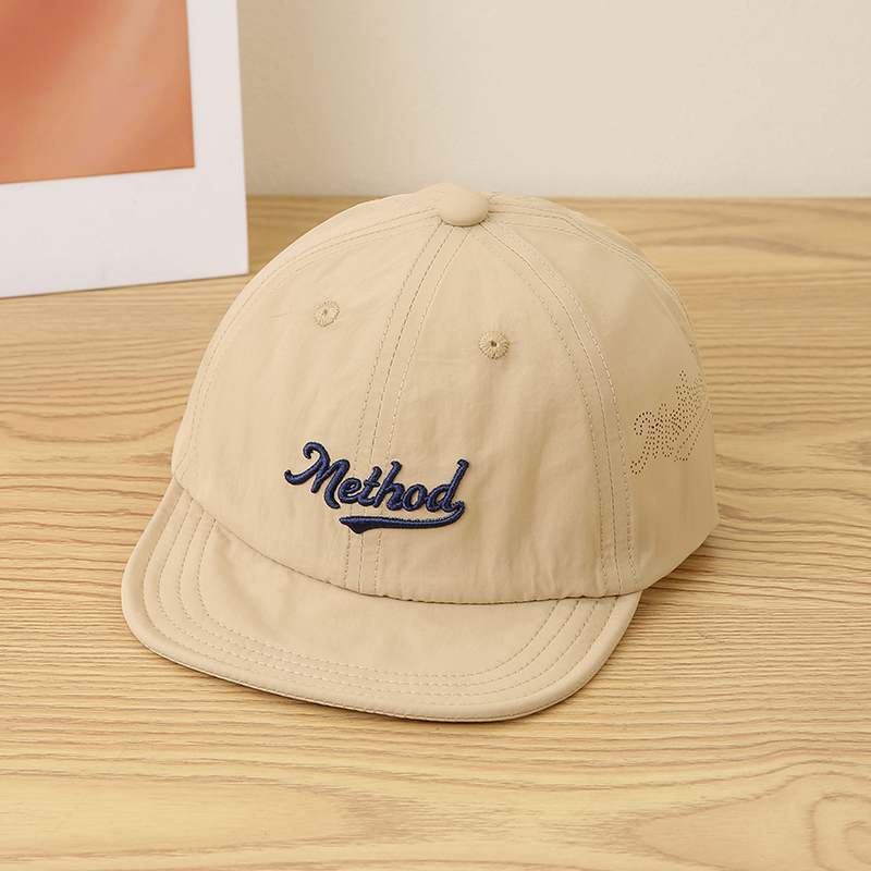 Embroidery Cap - Детская бейсболка в американском стиле с