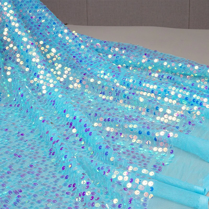 Ткань с радужной вышивкой и бл – обзор и цена Embroidery Gradient