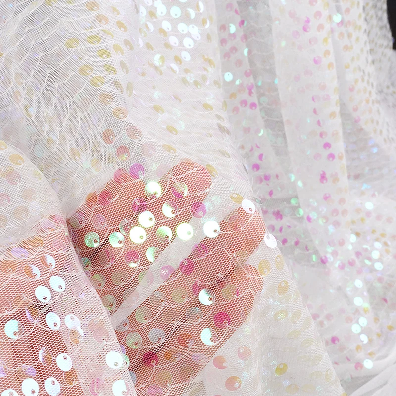 Ткань с радужной вышивкой и бл – обзор и цена Embroidery Gradient