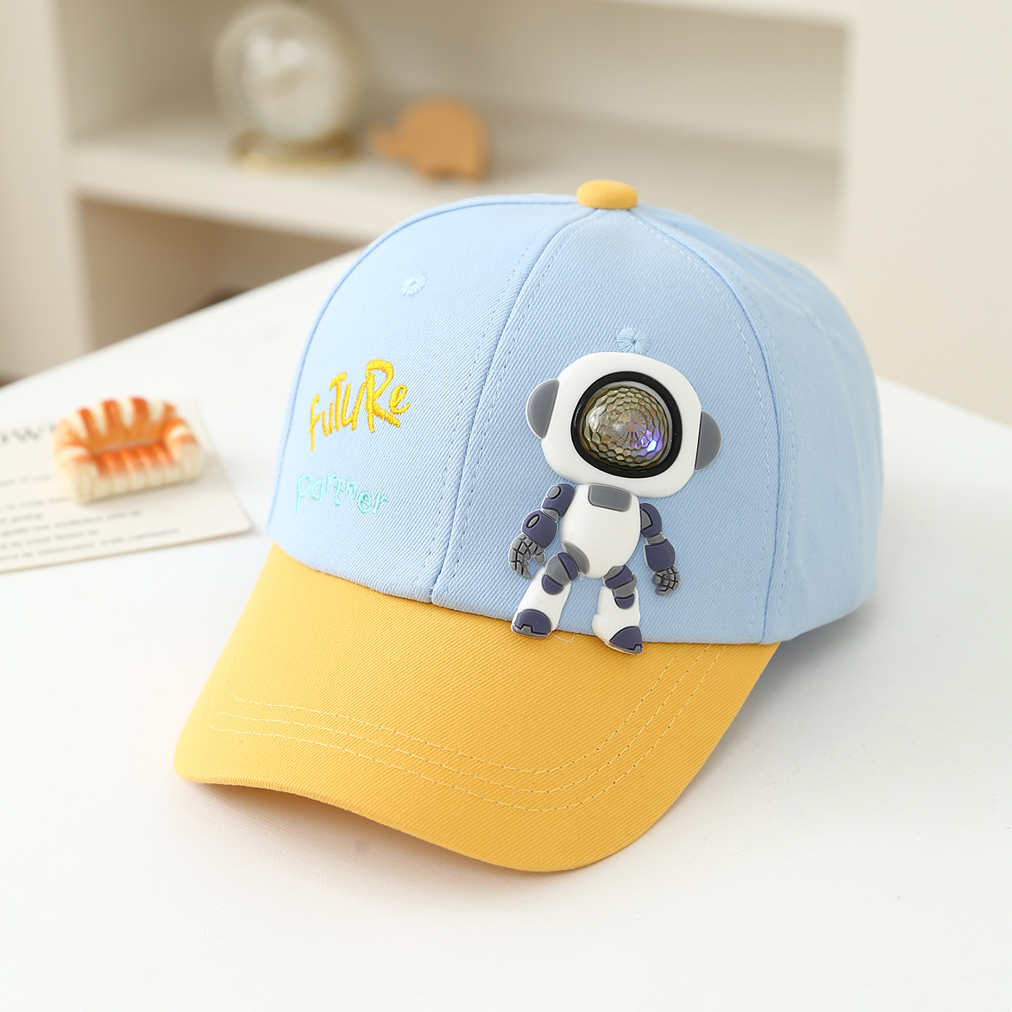 Детская мягкая резиновая кукла – обзор и цена Embroidery Cap