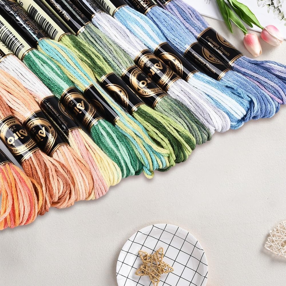 12 мотков, 105 ярдов, разноцве – обзор и цена Embroidery Gradient