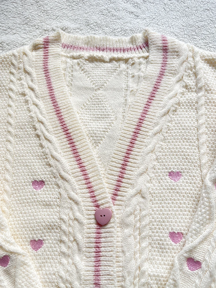 Кардиган Lover с розовым серде – обзор и цена Embroidery Lovers