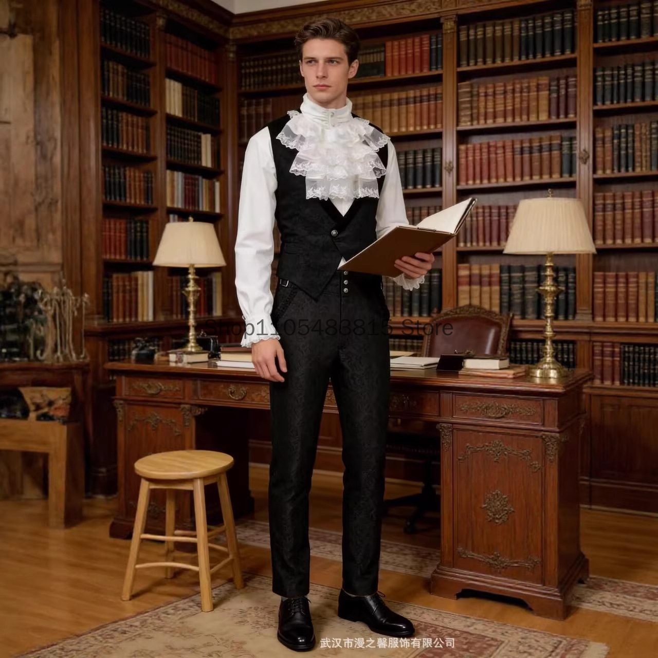 Мужской средневековый жилет с  – обзор и цена Embroidery Jacket